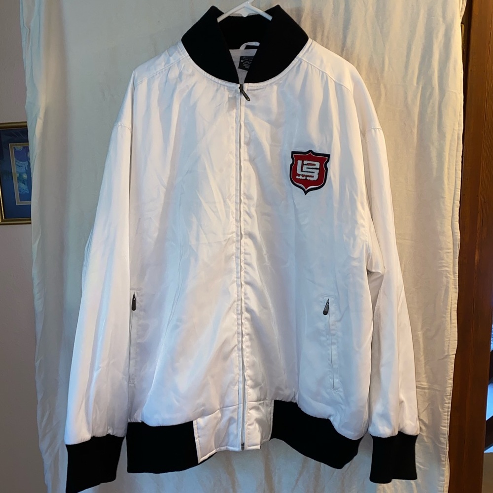 Nike LeBron James Destroyer Lion Head Jacket SizeL